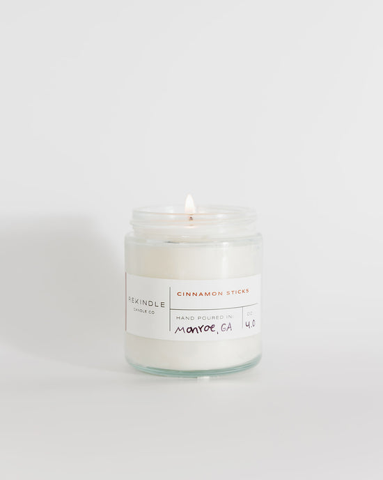 Load image into Gallery viewer, Cinnamon Sticks Soy Candle

