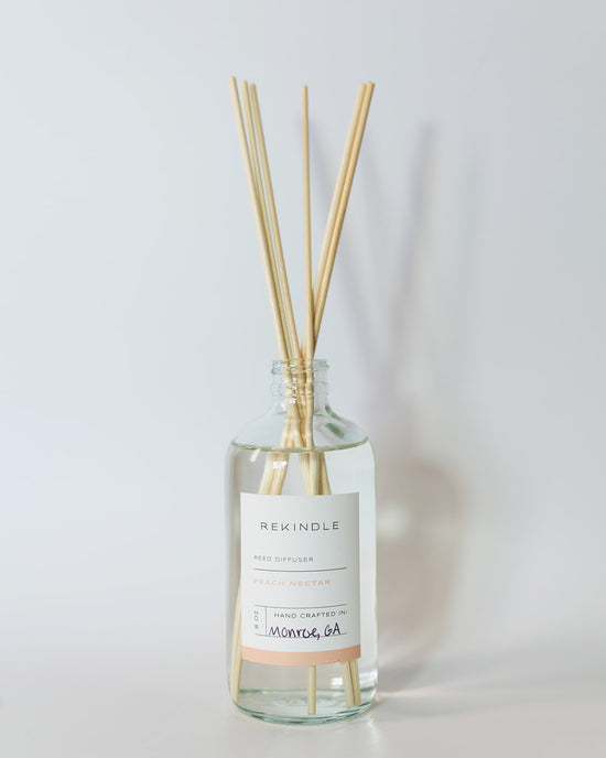 Load image into Gallery viewer, Peach Nectar Reed Diffuser
