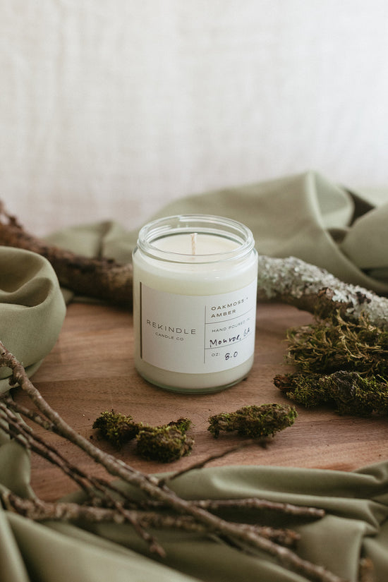 Load image into Gallery viewer, Oakmoss + Amber Soy Candle
